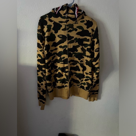 Bape hoodie size large - Picture 2 of 6